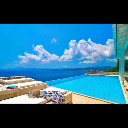 5 Bedroom Luxurious